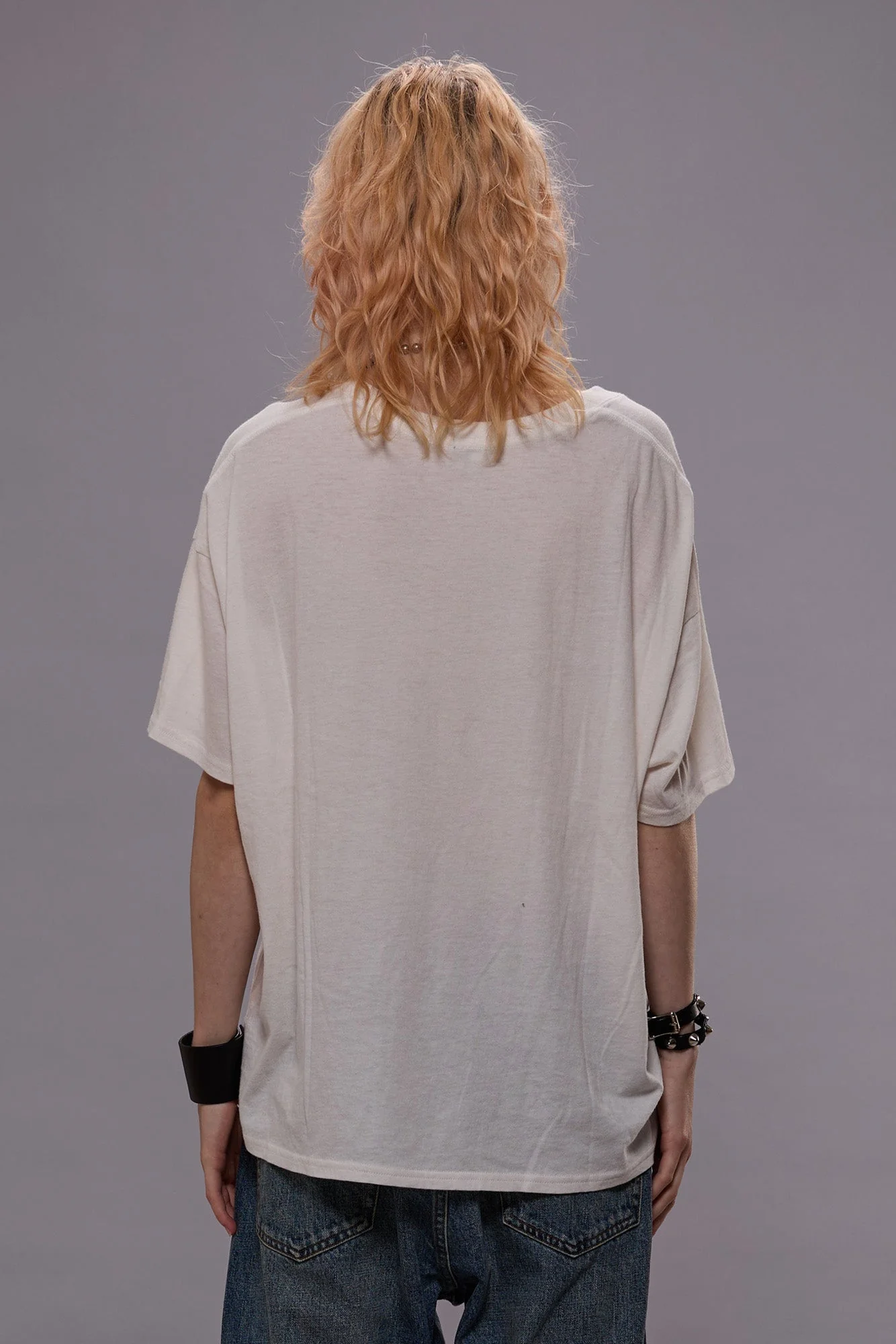 RELAXED CASHMERE V-NECK - WHITE - Image 4